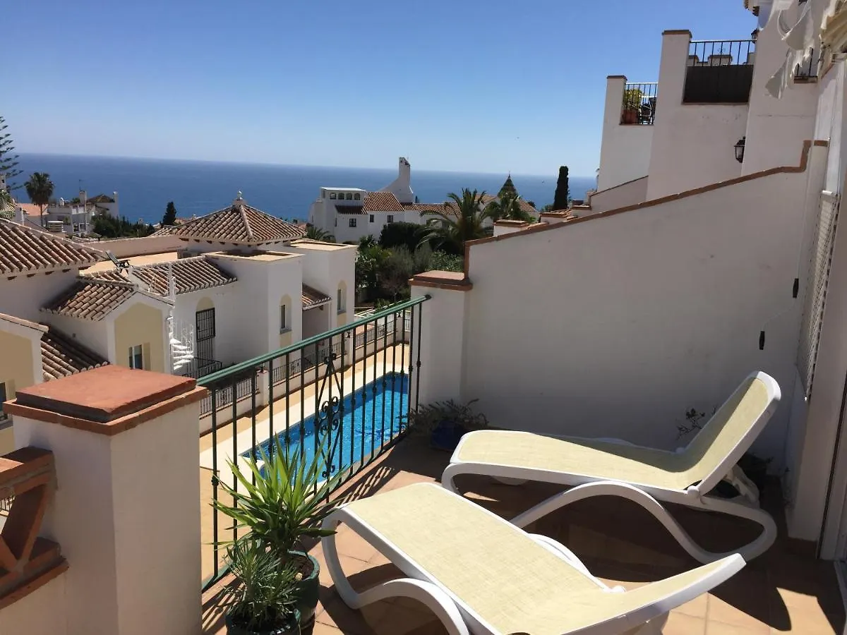 Burriana Beach, Pool, Big Terrace, Superb Seaviews Nerja Διαμέρισμα